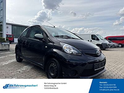 Toyota Aygo teilb.Rücksb met. ABS Servo Airb *EXPORT