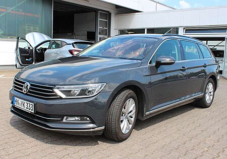 VW Passat Variant Volkswagen Comfortline / Kundenauftrag