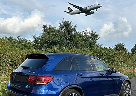 Mercedes-Benz GLC 63 AMG AMGSportSitze Pano HUD multibeam Burmester