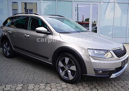 Skoda Octavia Combi Scout 4x4 Automatik/Pano/AHK/Euro6