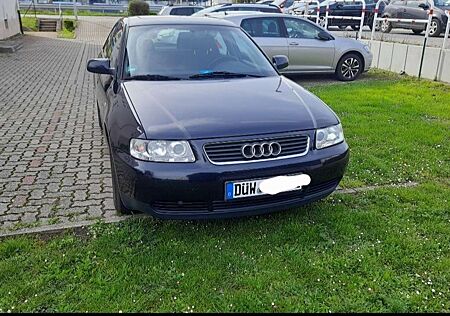 Audi A3 1.6 Ambiente