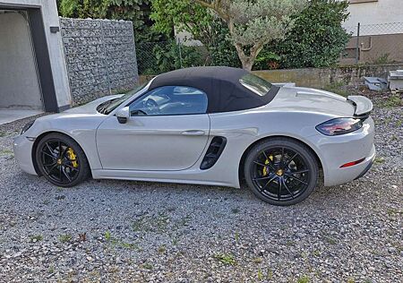Porsche 718 Cayman 718