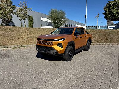 Toyota Hilux Doppelkabiene Invincible SHZ Vorne & Hinten 360 Grad Kamera, JBL Soundsystem, Keyless LED