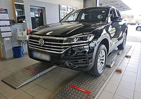 VW Touareg Volkswagen 3.0 TDI 4M* LUFT*LEDER*CAM*NAVI*AHK*LED*