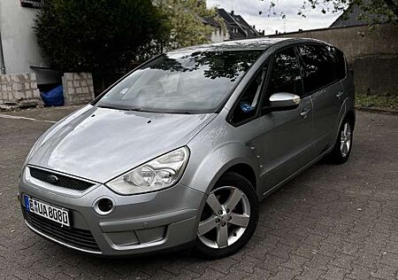 Ford S-Max 2.0 TDCi DPF Titanium