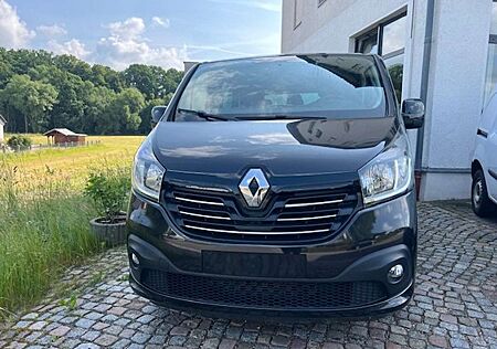 Renault Trafic L1H1 3,0t (8/9 Sitze) Life