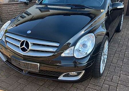 Mercedes-Benz R 500 4Matic 7G-TRONIC