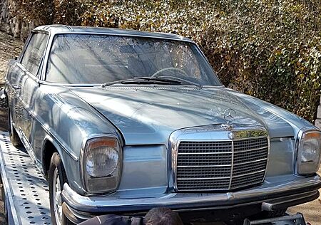 Mercedes-Benz 250 CE
