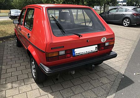 VW Golf Volkswagen 1 LX