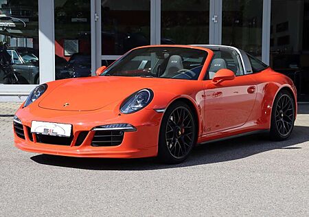 Porsche 991 911 Targa 4 GTS/InterieurPaketGTS/lavaorange