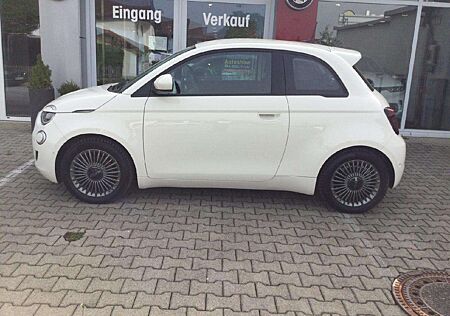 Fiat 500E 3+1 Icon