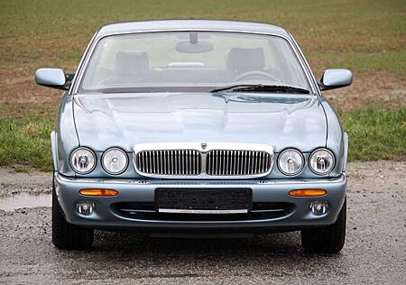 Jaguar XJ Sovereign 3 Jahre Garantie Ausnahmefahrzeug