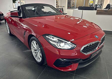 BMW Z4 sDrive 20 I Advantage LED/SHZ/TW/ALARM/KEYLES