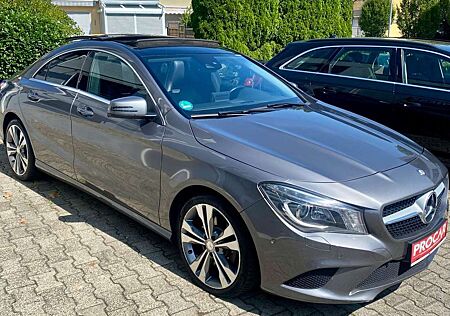 Mercedes-Benz CLA 250 4Matic*Navi*Xenon*Spur*Totw*Leder*Urban*