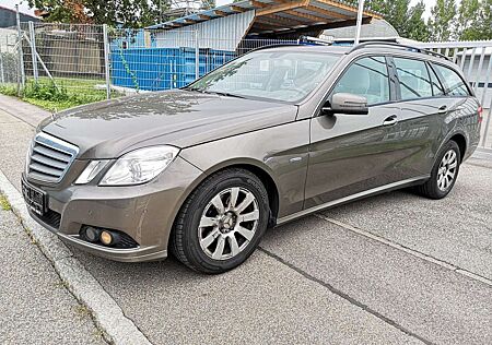 Mercedes-Benz E 220 CDI BlueEfficiency NAVI EL.Heckklappe ALU