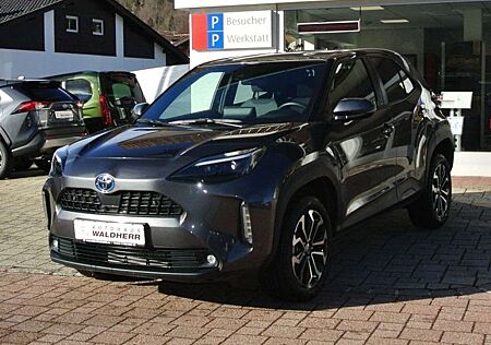 Toyota Yaris Cross Hybrid 130 1.5 VVT-i Team Deutschland
