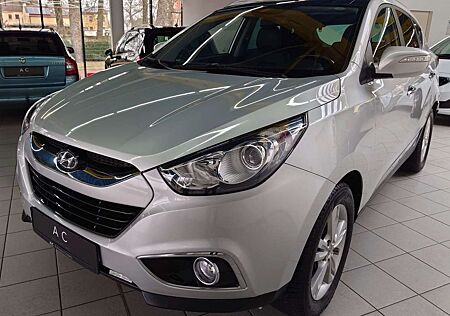 Hyundai ix35 Premium AWD,Automatik,Panorama,Leder,1.Hand