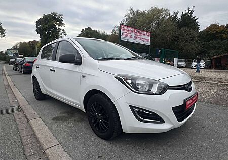 Hyundai i20 * Top Gepflegt*5-Türer 1.2 Fifa World Cup Edition