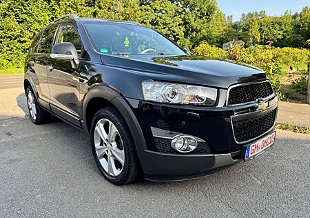 Chevrolet Captiva 2.2 D 4WD LederNaviSchiebedach7SitzTop