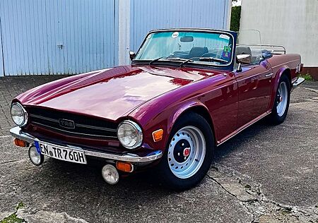 Triumph TR6