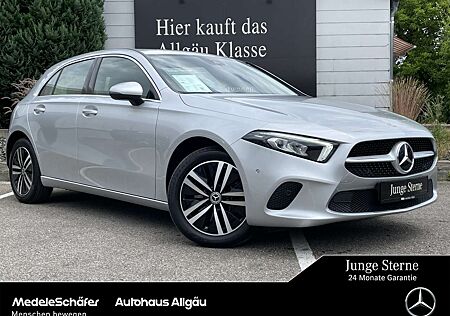 Mercedes-Benz A 250 e Progressive Business Kam LED MBUX Ambien