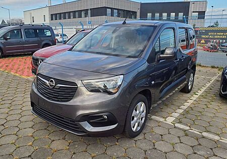 Opel Combo Life 1.5*Elegance*Standheizung*AHK*Navi*Shz