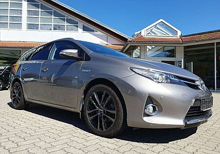 Toyota Auris 1.8 VVT-i Hybrid Automatik Touring Sports Life Plu