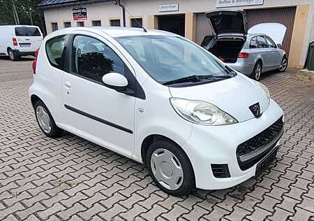 Peugeot 107 70 Filou.Klima.Tüv 02/2027.