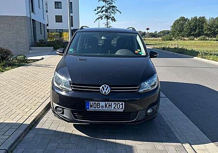 VW Touran gebraucht kaufen VW Touran Volkswagen 1.6 TDI DPF Comfortline !Getriebe und Kupplung NEU
