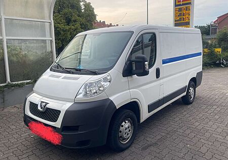 Peugeot Boxer HDi 330 L1H1 Avantage +