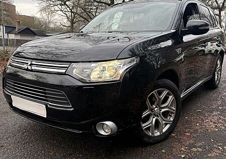 Mitsubishi Outlander 2.0 4WD Plug-In Hybrid Plus
