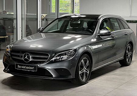 Mercedes-Benz C 220 d T Avantgarde PANO-SD AHK+LED+NAV+PDC&KAM