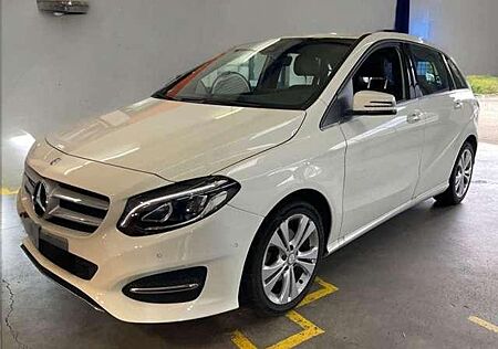 Mercedes-Benz B 180 STANDHEIZUNG NAVI TEILLEDER