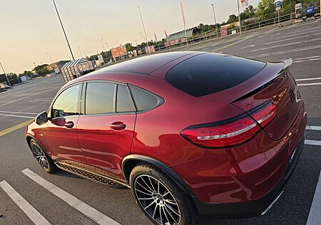 Mercedes-Benz GLC 250 4Matic Coupe AMG COMMAND LED