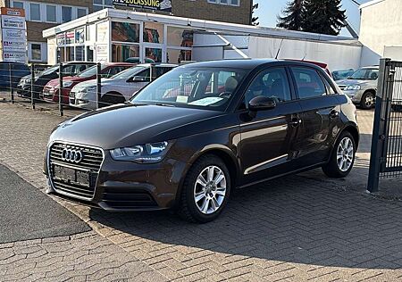 Audi A1 attraction klima Navigationssystem 2.Hand Euro 5