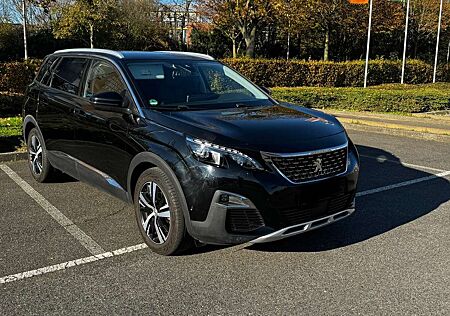Peugeot 5008 BlueHDi 120 Allure