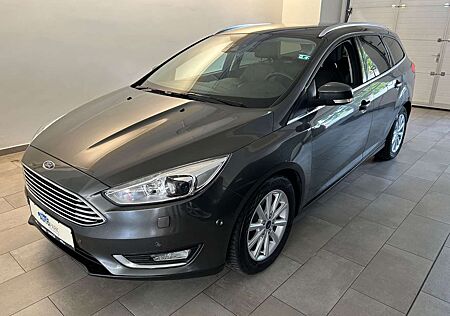 Ford Focus Turnier Titanium