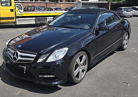 Mercedes-Benz E 200 CGI BlueEfficiency (207.448)