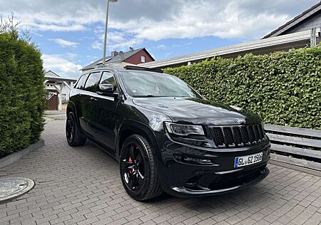 Jeep Grand Cherokee SRT