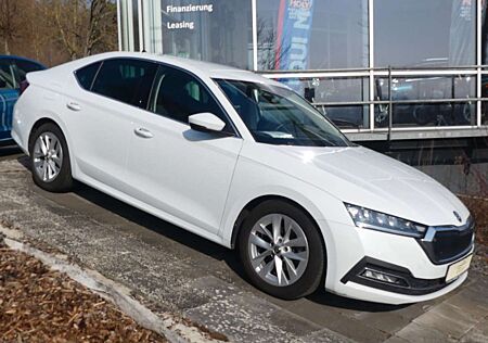 Skoda Octavia Lim. Style, Navi, Sitzheiz, AHK,3Z-Klima