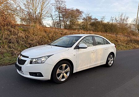 Chevrolet Cruze LTZ 1.8 Klima TÜV