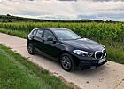 BMW 118 Navigation, Tempomat, volldigitales Kombiinstrumen