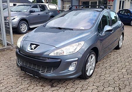 Peugeot 308 / Panorama / Klimaanlage /