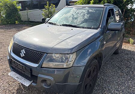Suzuki Grand Vitara Grand Vitara  5-Türer 2.0 Automatik Comfort
