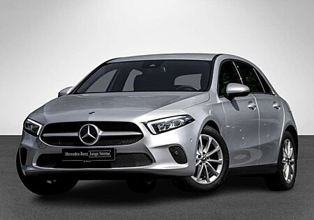 Mercedes-Benz A 200 d LED/AHK/Shz/Business-Paket/17"