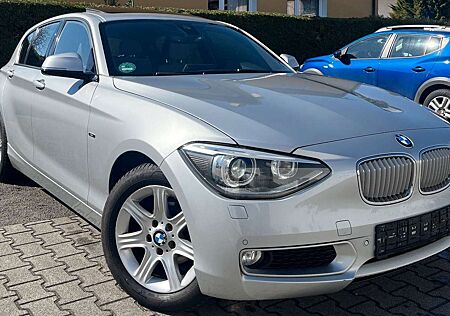 BMW 116 d AUTOMATIK XENON PDC NAVI SCHIEBEDACH 2.HD