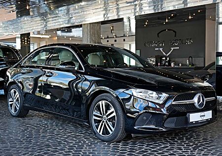 Mercedes-Benz A 220 4Matic Lim. Progressive *LEDER BEIGE|360°*