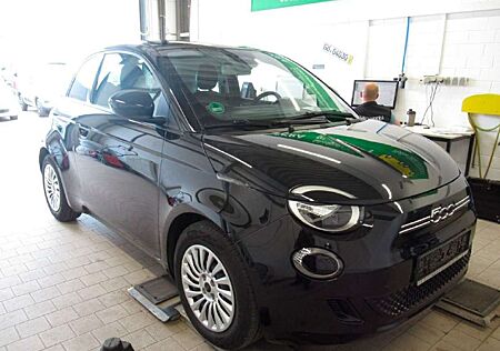 Fiat 500E Action 95PS 23.8KWh Klima - PDC