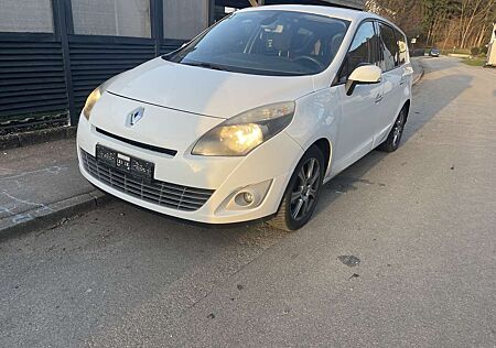 Renault Scenic dCi 160 FAP Dynamique