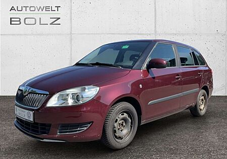 Skoda Fabia Combi Ambition 1.2 Klimaautom SHZ Temp PDC GA Spee